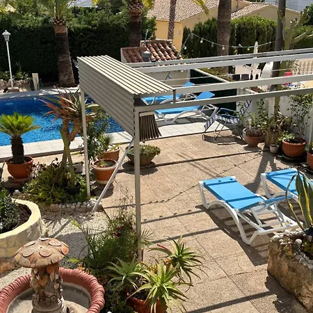 Almendros Con Piscina Privada Vakantiehuis
