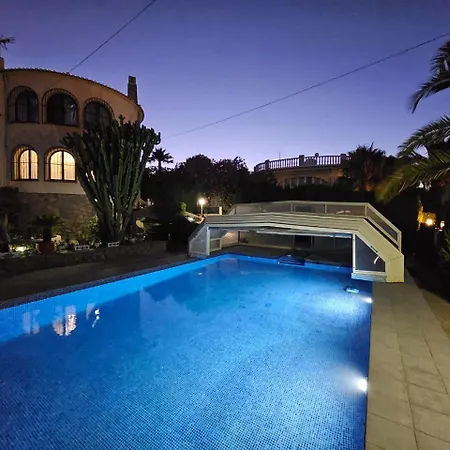 Almendros Con Piscina Privada Vakantiehuis Calpe