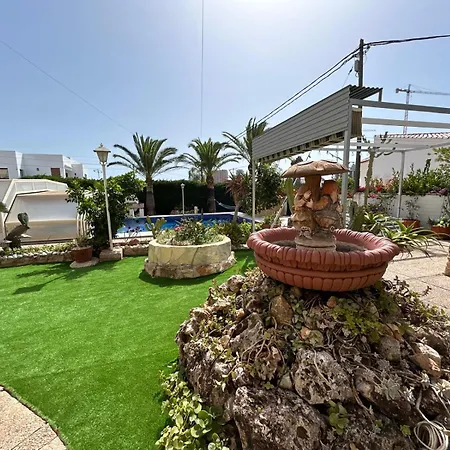 Almendros Con Piscina Privada Сasa de vacaciones *