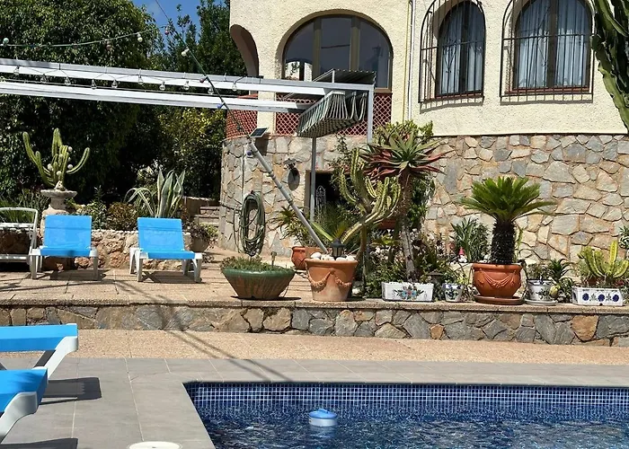 Almendros Con Piscina Privada Holiday home
