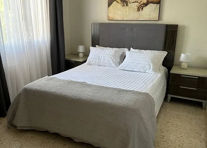 Almendros Con Piscina Privada Holiday home