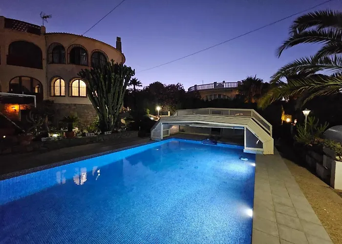 Almendros Con Piscina Privada Holiday home Calpe